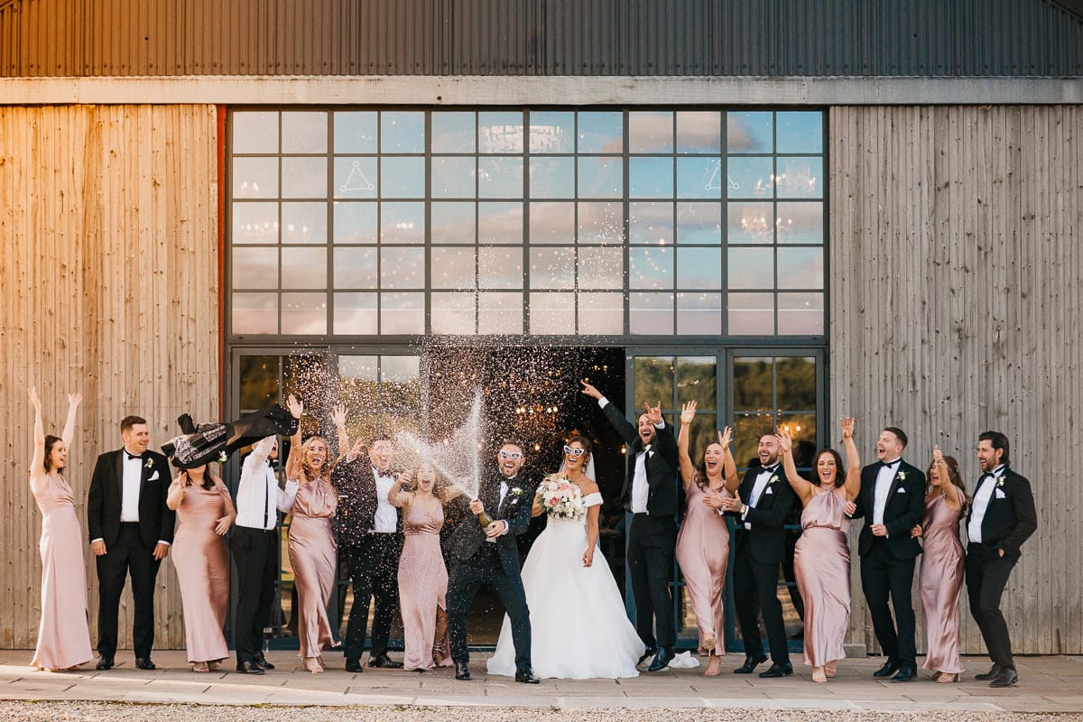 Why wedding photographer is so expensive
